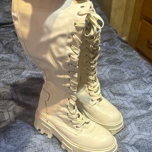 Stylish Cream Lace-Up Women's Boots